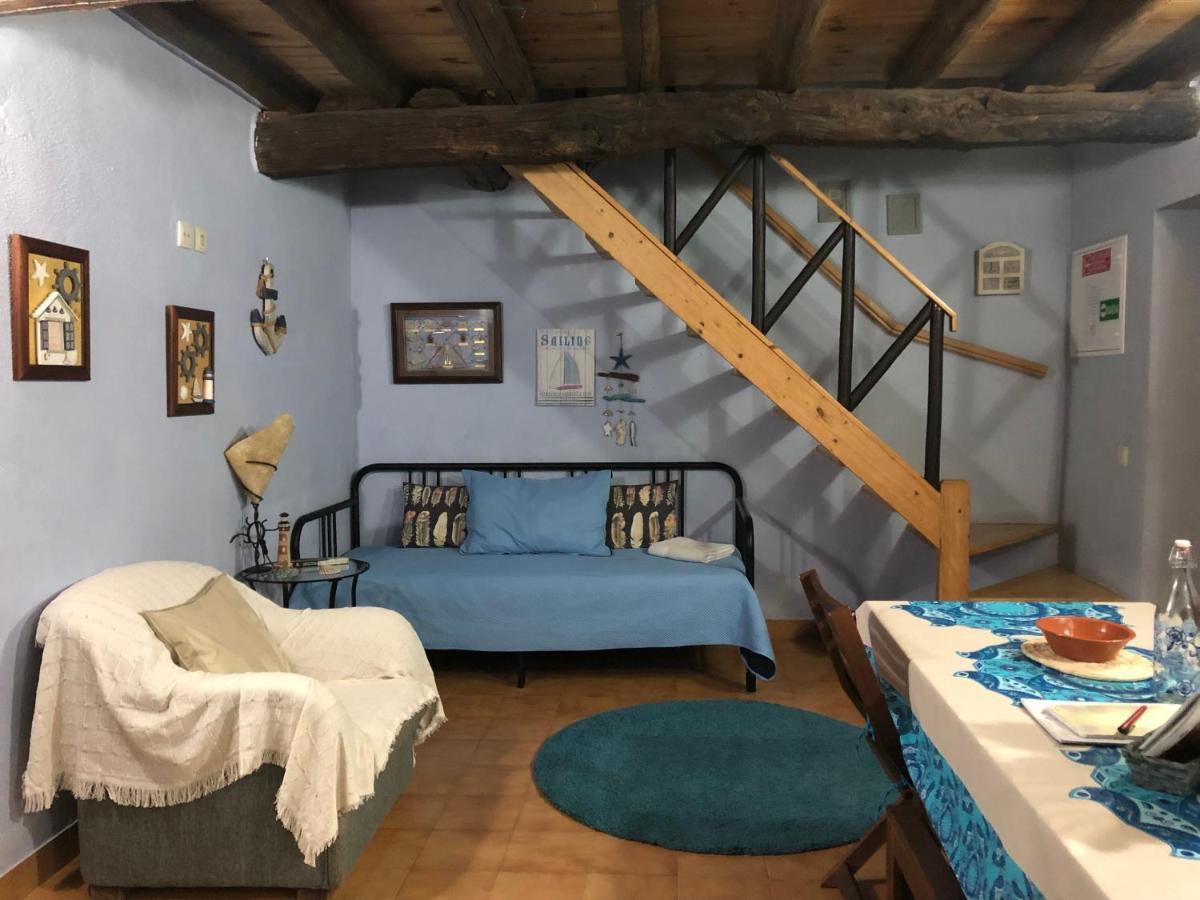 Casal Dos Carpinteiros - Carpenters Couple Holiday home *