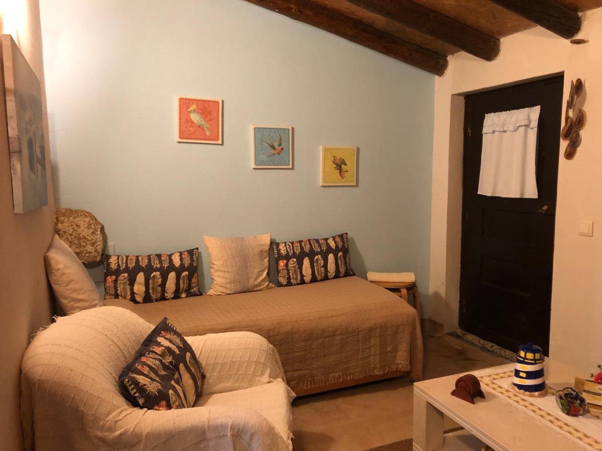 Casal Dos Carpinteiros - Carpenters Couple Holiday home *